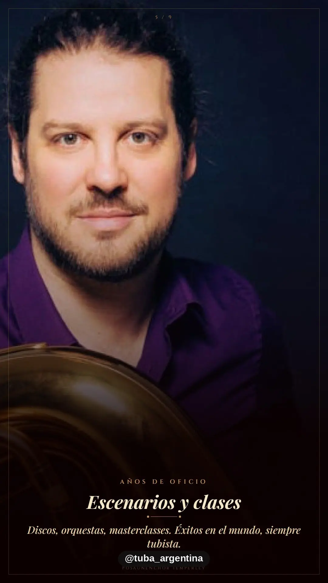 Escenarios y clases: retrato de Patricio Cosentino con la tuba