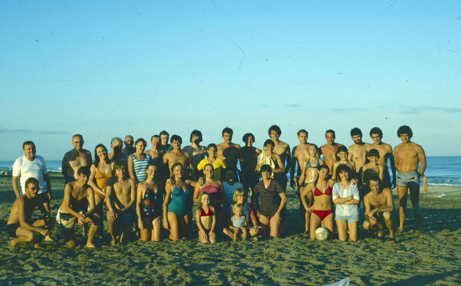 Villa Gesell, 1974 (Abril de 1974 y 1976)