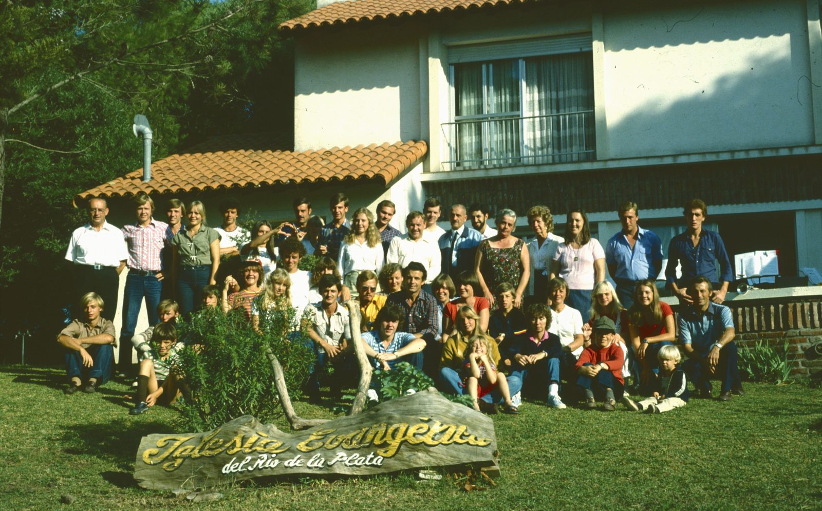 Villa Gesell, 1974 (Abril de 1974 y 1976)