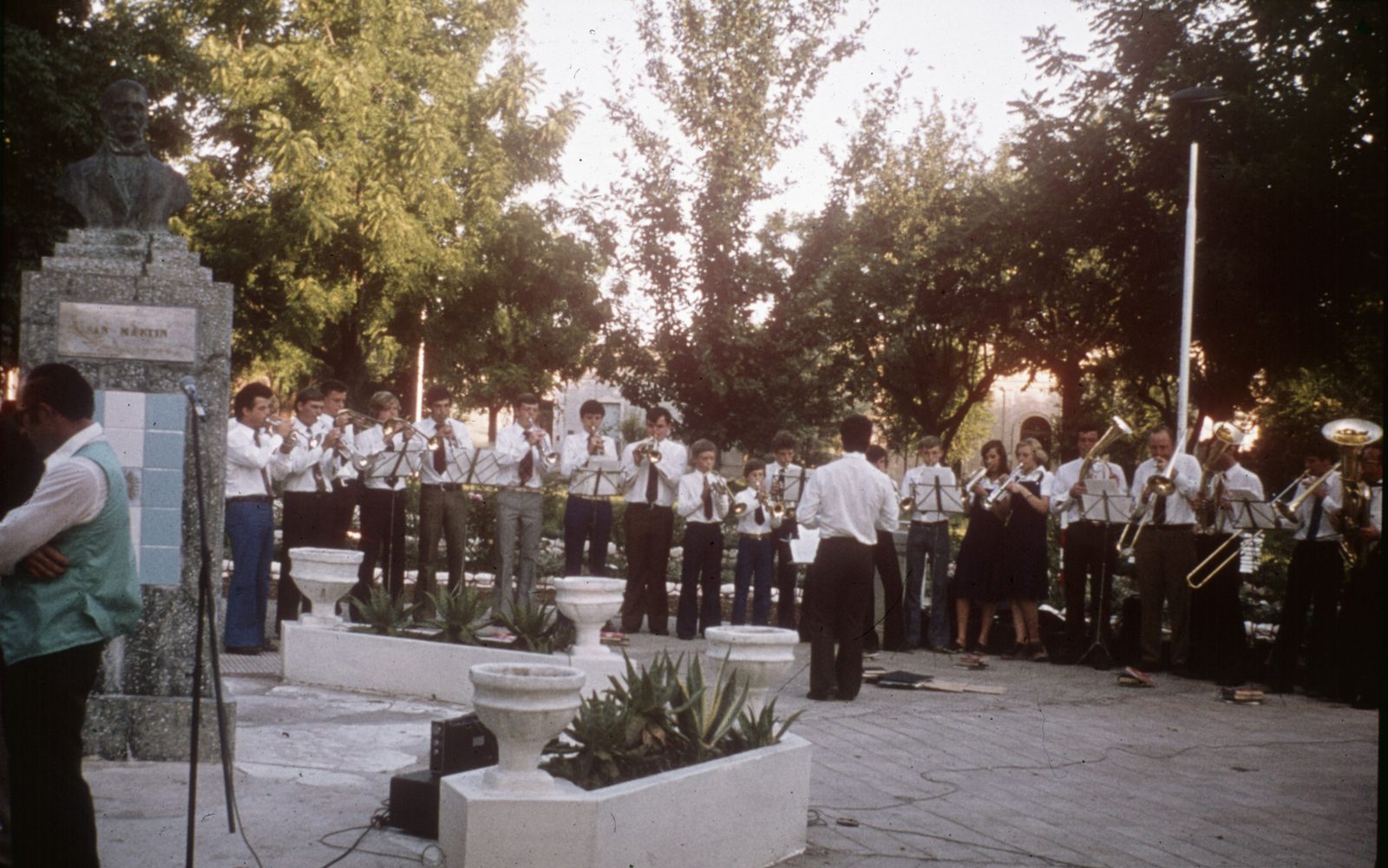 Lucas González, Entre Ríos (Mayo de 1977 y abril de 1978)