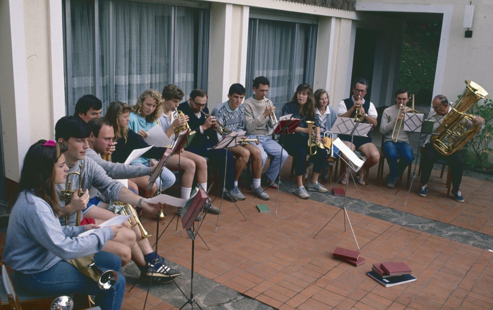 Villa Gesell, 1990 (Abril de 1990, 1992 y 1993)